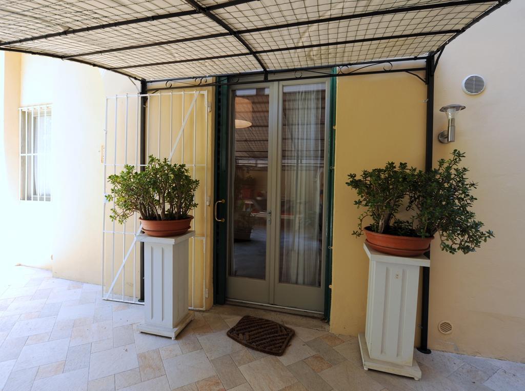 Acacia Firenze Apartments Artemisia-Angelica Kültér fotó